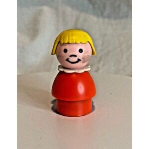 Vintage Fisher Price Little People  RED GIRL BLONDE BOB bangs #929/992 "Sister"
